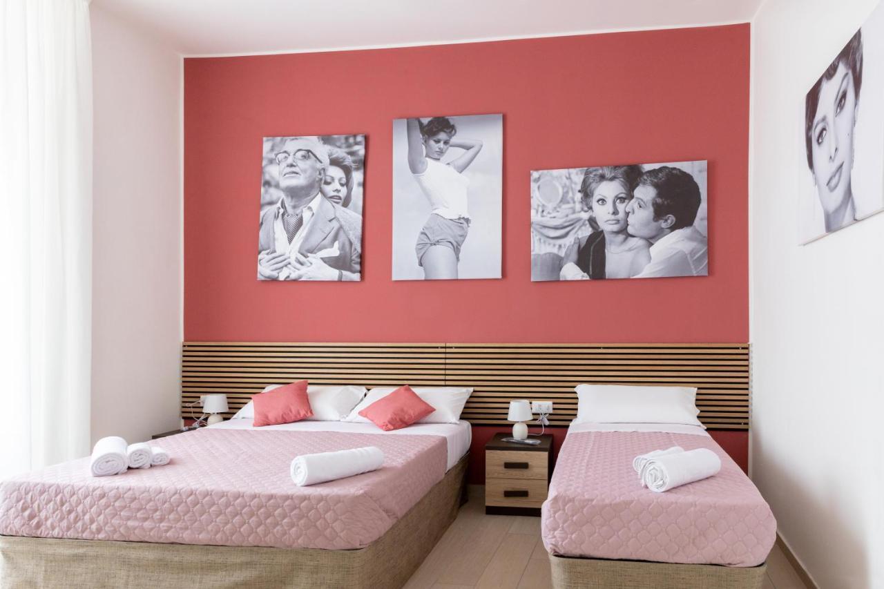 The Heart Guest House نابولي المظهر الخارجي الصورة
