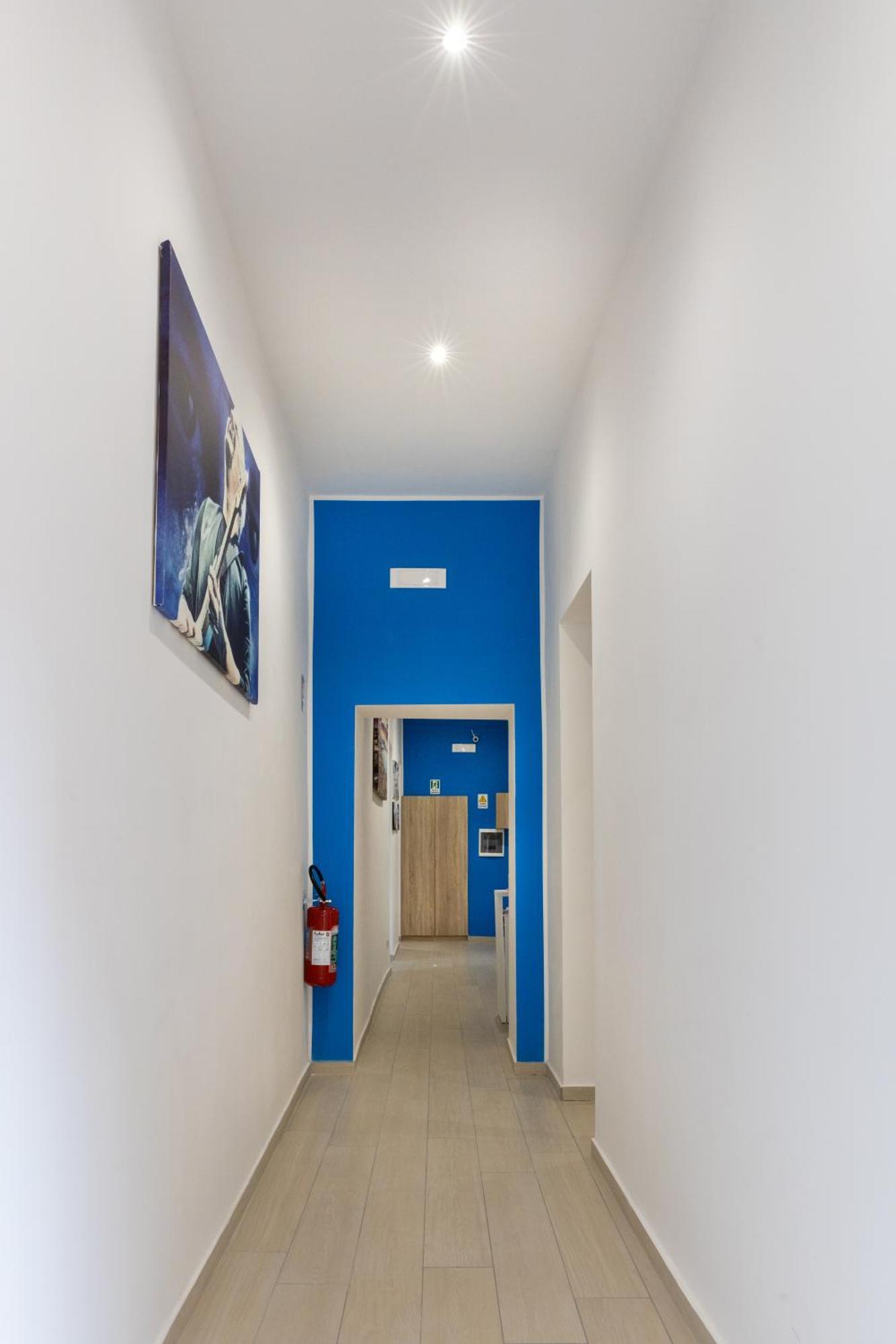 The Heart Guest House نابولي المظهر الخارجي الصورة